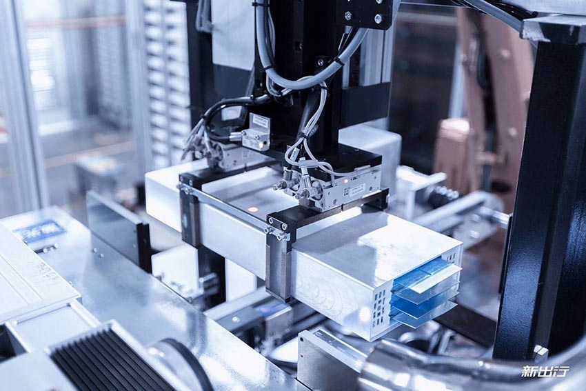 新能源汽車(chē)產(chǎn)業(yè)崛起，磁選設(shè)備電池材料除鐵助力電池行業(yè)發(fā)展