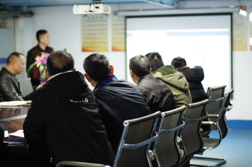 萬達(dá)業(yè)研發(fā)、生產(chǎn)2020年度工作總結(jié)暨2021年度工作計(jì)劃專題會(huì)議